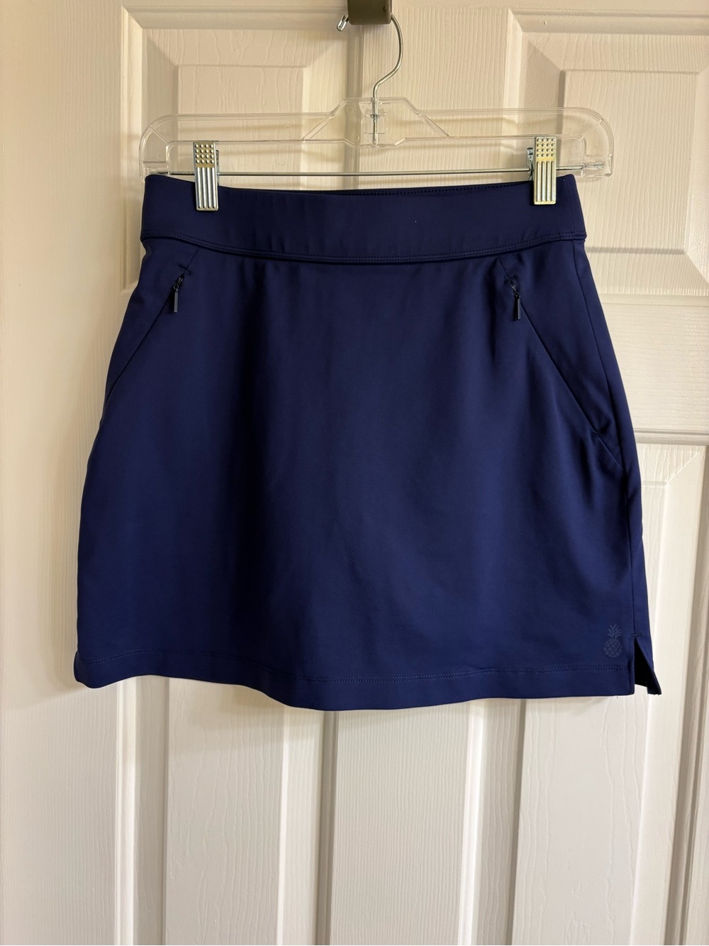 Tommy Bahama Navy Skort with Side Pockets - Island Zone size xxs